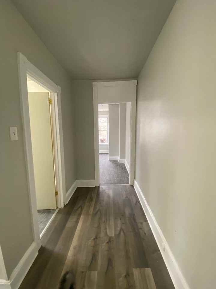 629 E End Ave - Photo 2 of 15