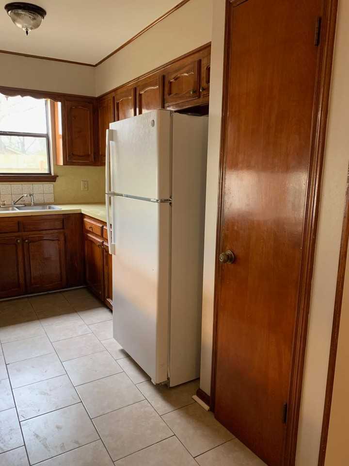 13431 Briargrove Ave - Photo 3 of 15