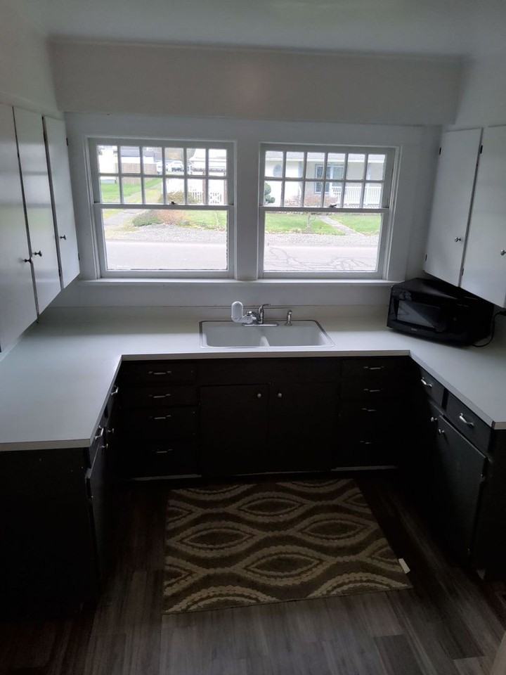 904 E Beacon Ave - Photo 2 of 14