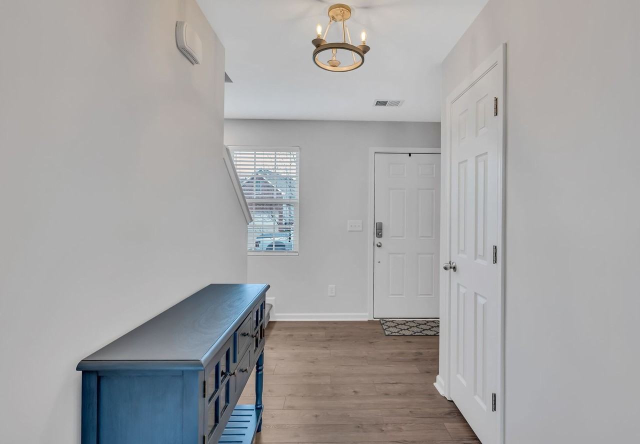1428 Goodnight Ct - Photo 7 of 30