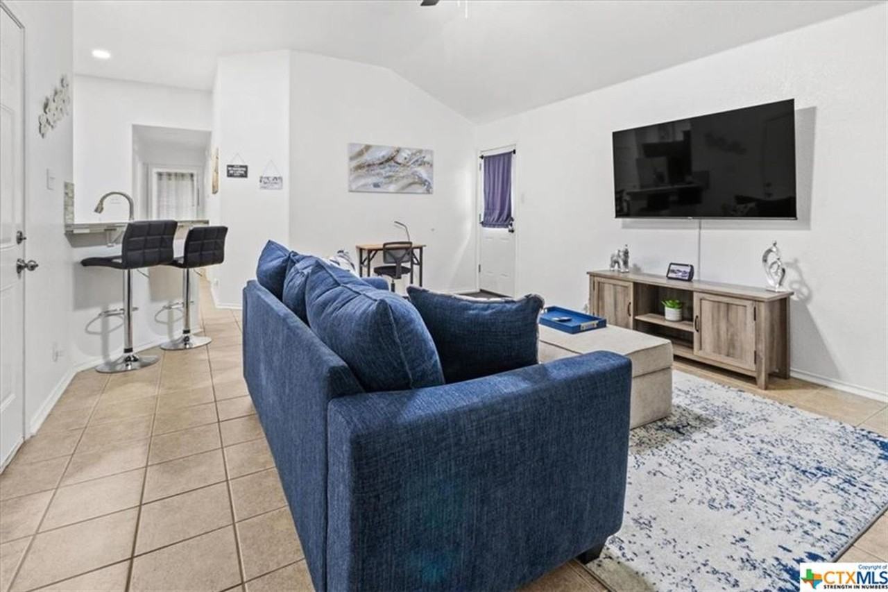 316 Jeff Gordon Dr #A - Photo 4 of 36