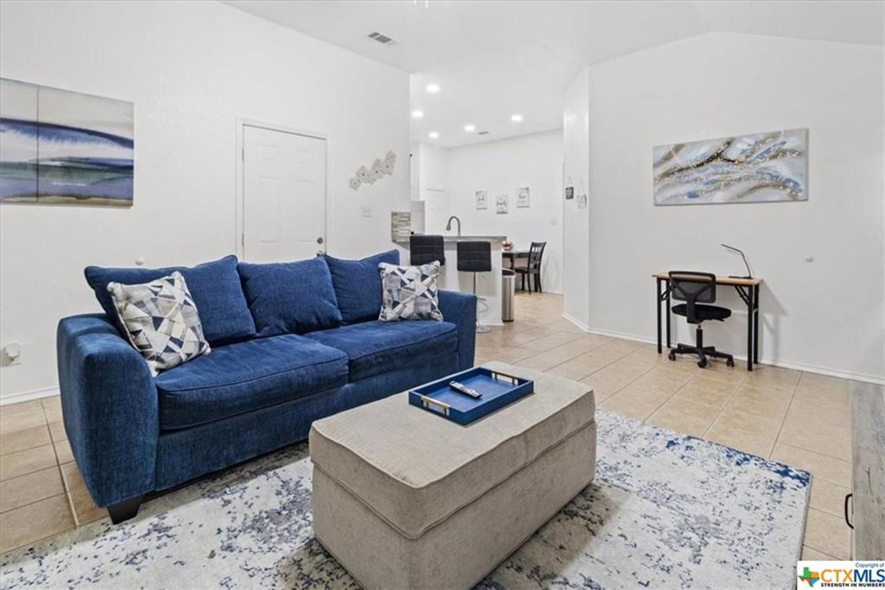 316 Jeff Gordon Dr #A - Photo 5 of 36