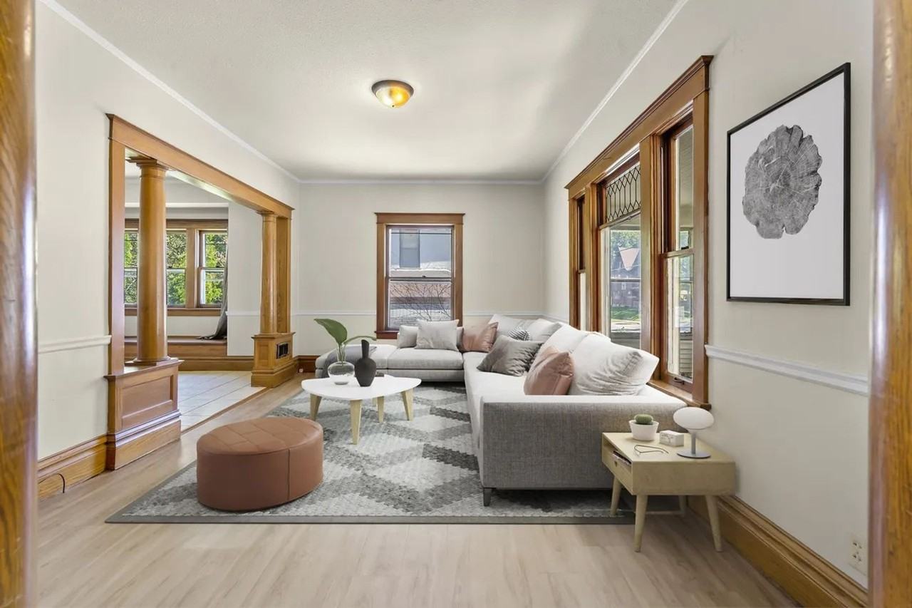 309 W 12th St - Photo 4 of 8