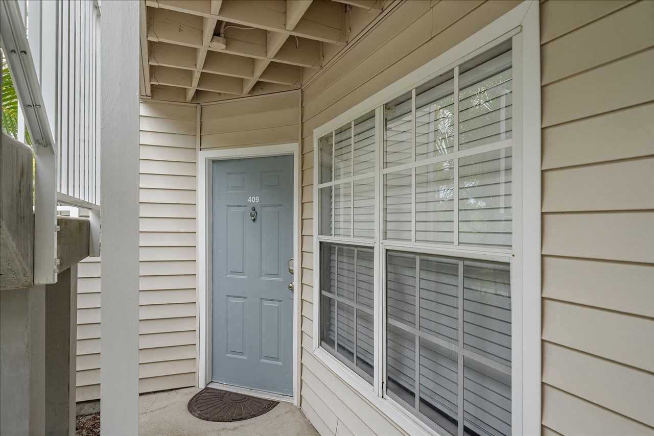 850 S Tamiami Trl #409 - Photo 2 of 14