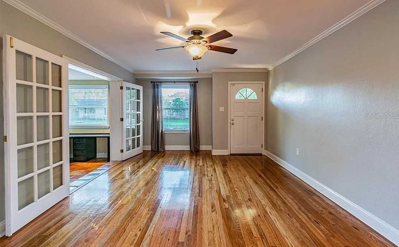 3705 W Barcelona St - Photo 2 of 20