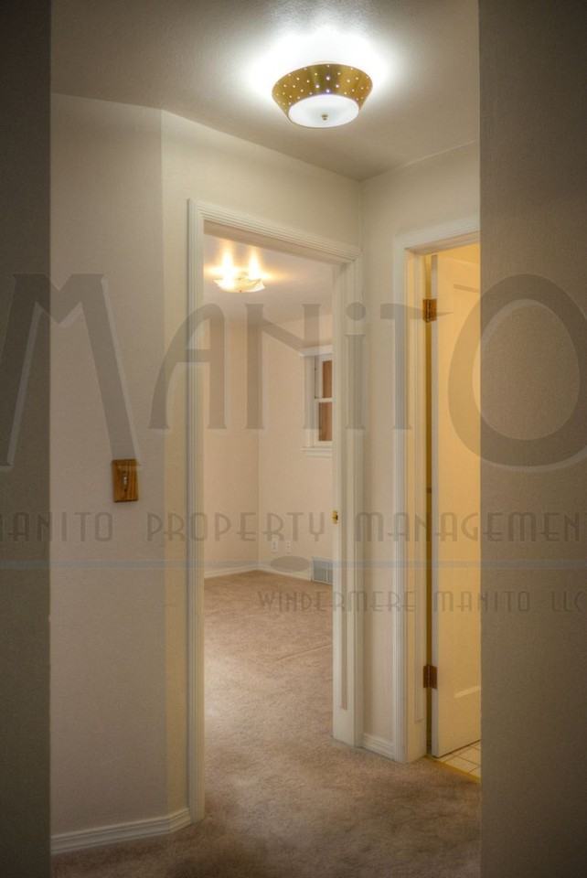 5127 N Walnut St - Photo 5 of 30