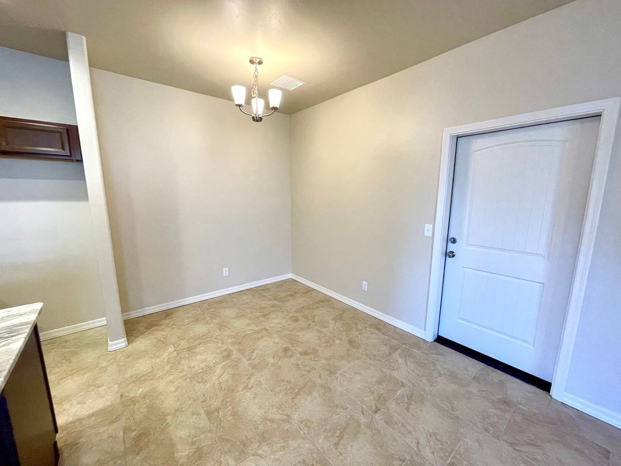 3530 N Lomita St #C - Photo 6 of 21