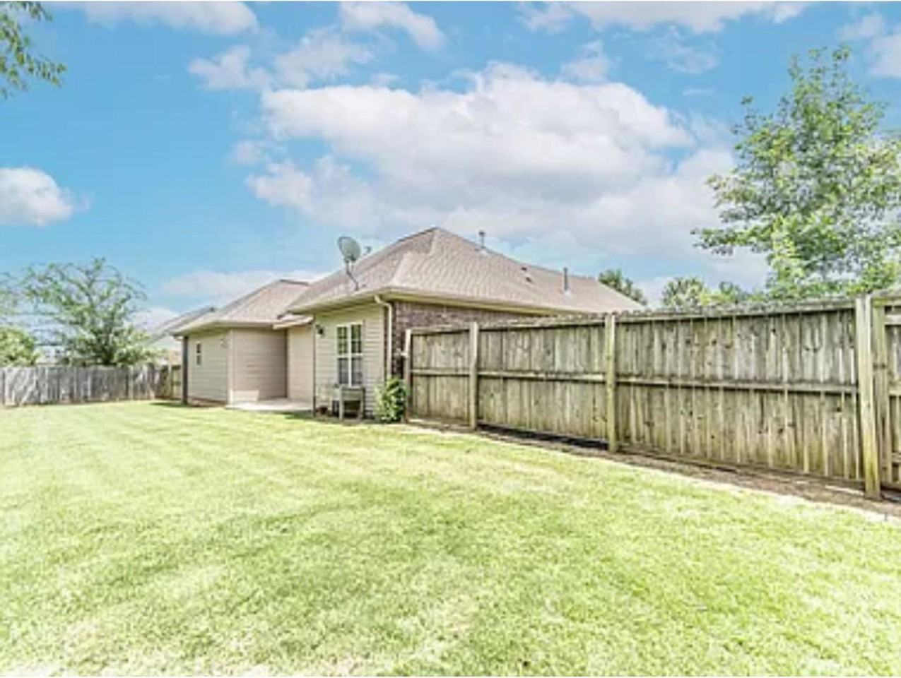 4100 W Chantilly Dr - Photo 2 of 19