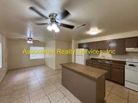 22521 Se 72nd Ave - Photo 1 of 1