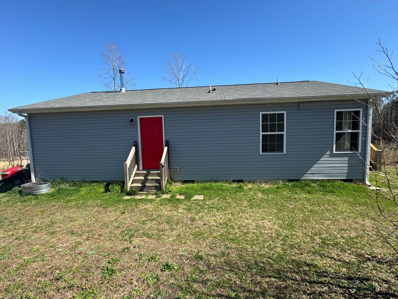 1595 Green Rd - Photo 3 of 22