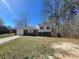 featured image of 1536 Rossmore Dr