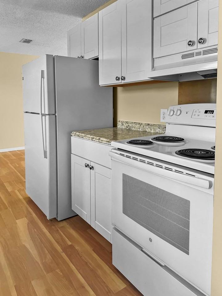 276 Daffin Pl - Photo 6 of 22