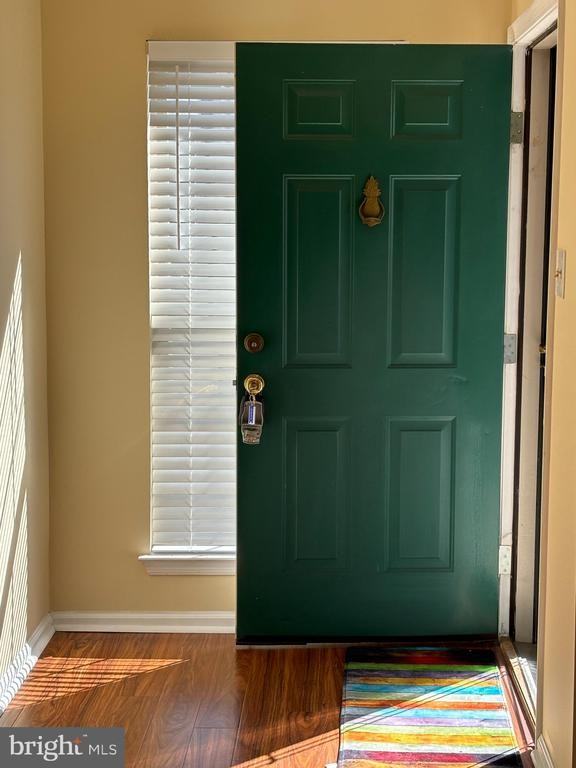 3697 W Long Ln - Photo 3 of 33