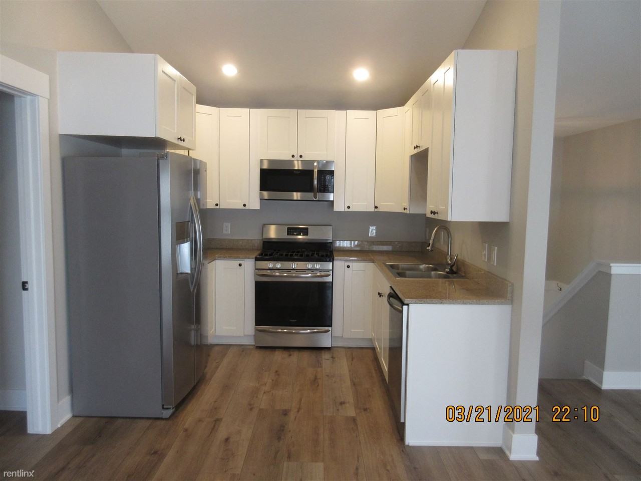 765 68th St SE - Photo 2 of 14