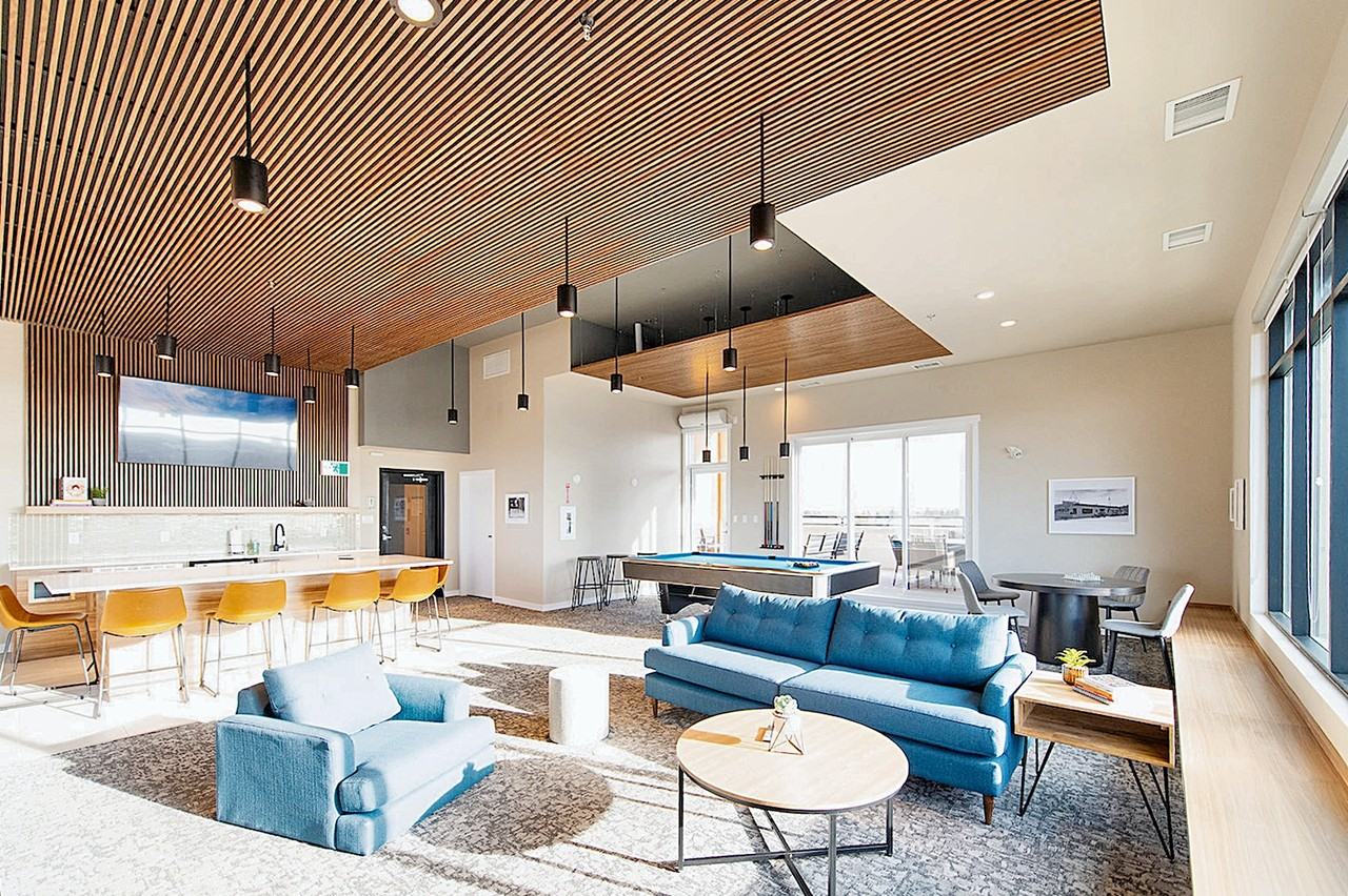 Junior 1BD Specials on Now! Luxury Apartments For Rent In Downtown