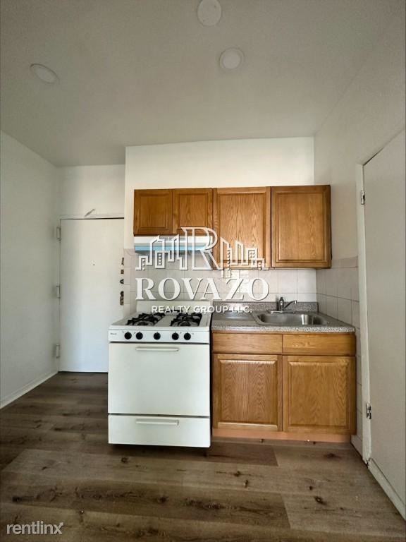 311 Mount Prospect Ave - Photo 3 of 3
