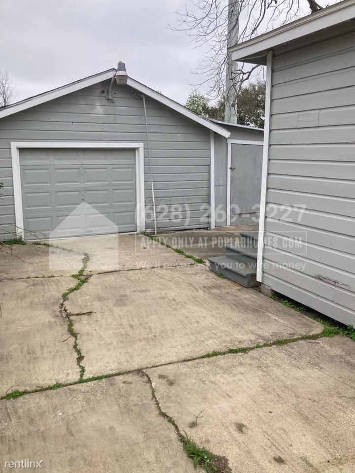 2416 Jackson St, La Marque, TX 77568 3 Bedroom Apartment for Rent