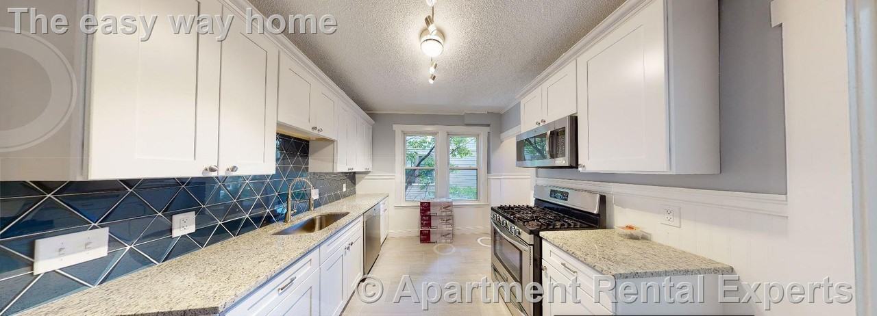 207 Boston Ave #B - Photo 4 of 10