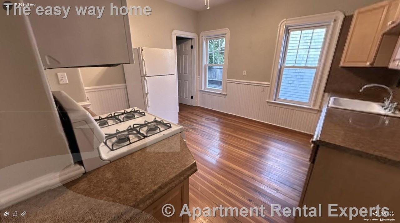 39 Hall Ave #2 - Photo 2 of 10