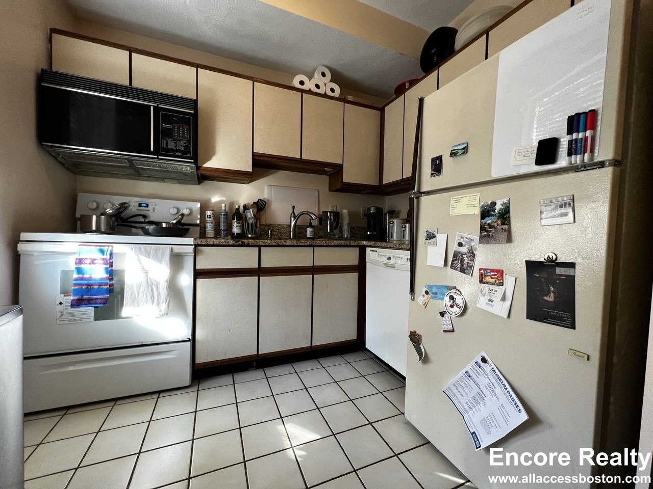 92 Gordon St #205 - Photo 3 of 18