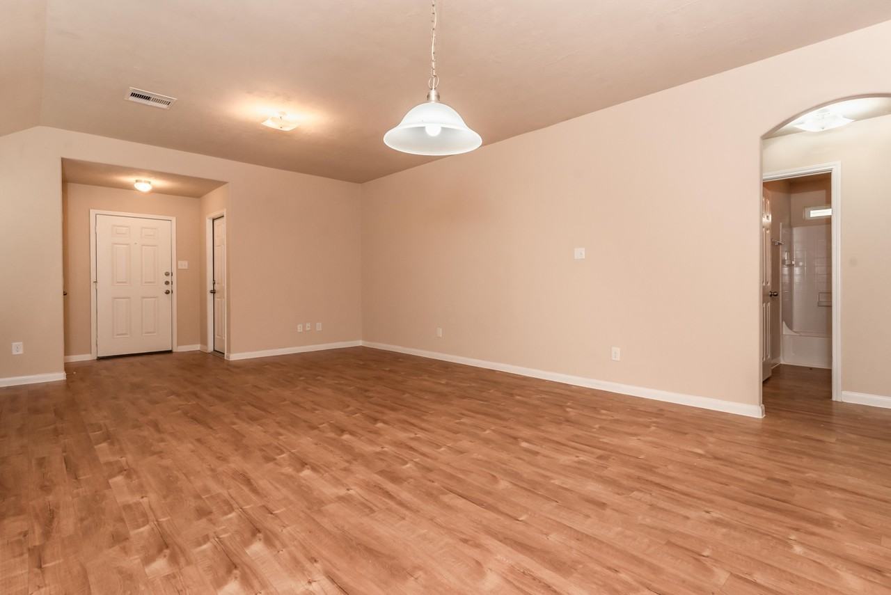 2418 Connors Path Ct #120 - Photo 3 of 8
