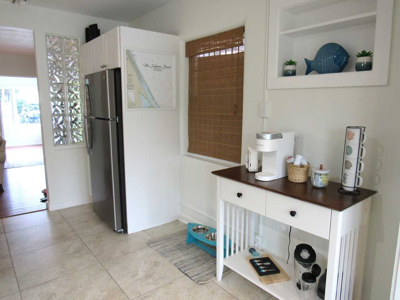 206 Ocean Ave - Photo 7 of 20