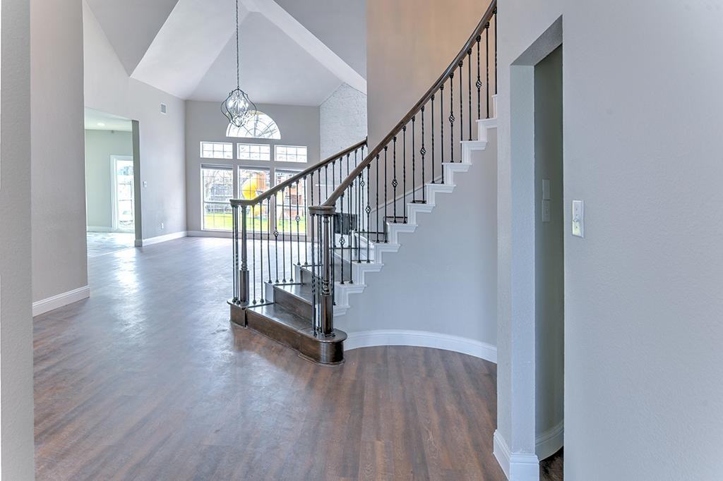 7723 Buccaneer Cir - Photo 5 of 47