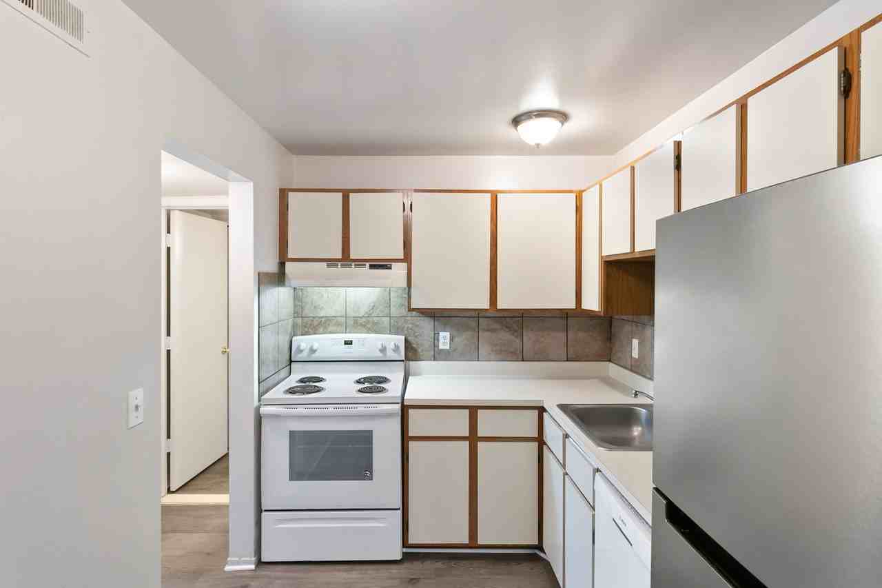 River Valley Apartments - Photo 2 of 35