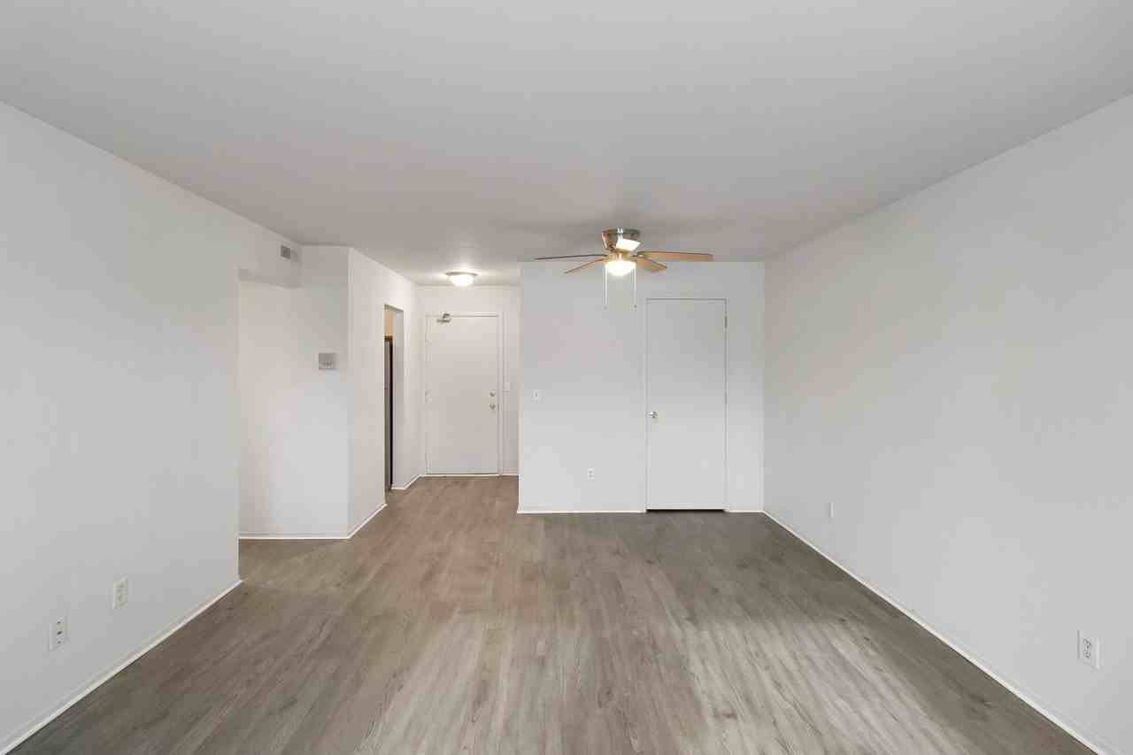 River Valley Apartments - Photo 7 of 35