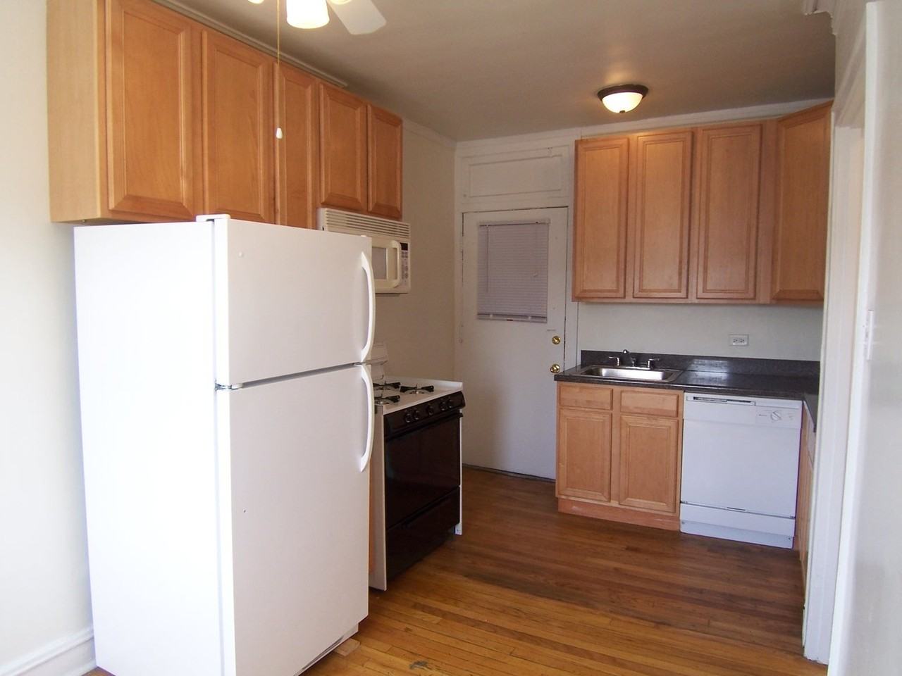 Fairfield & Lawrence - Photo 7 of 21