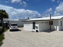 featured image of 1746 S Tamiami Trl