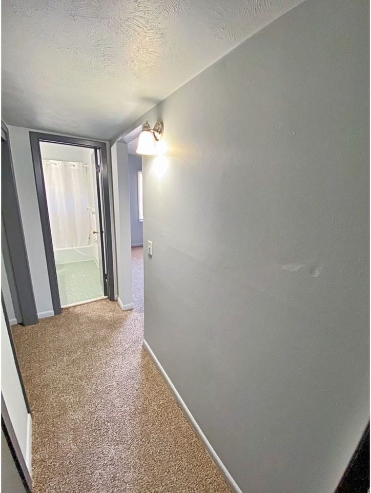 Redman Avenue 4618 - Photo 6 of 30