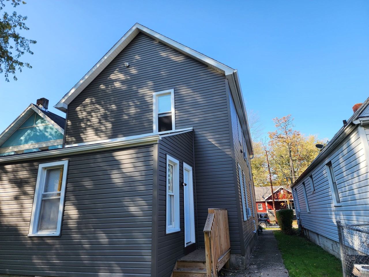 515w3rd - Photo 5 of 8