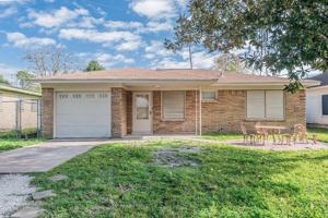 featured image of 124 N Washington St