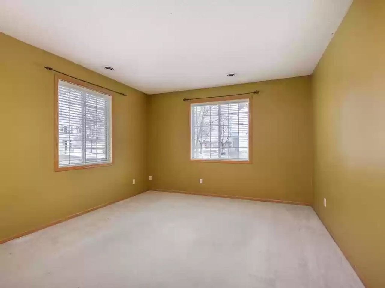 17941 69th Pl N - Photo 7 of 11