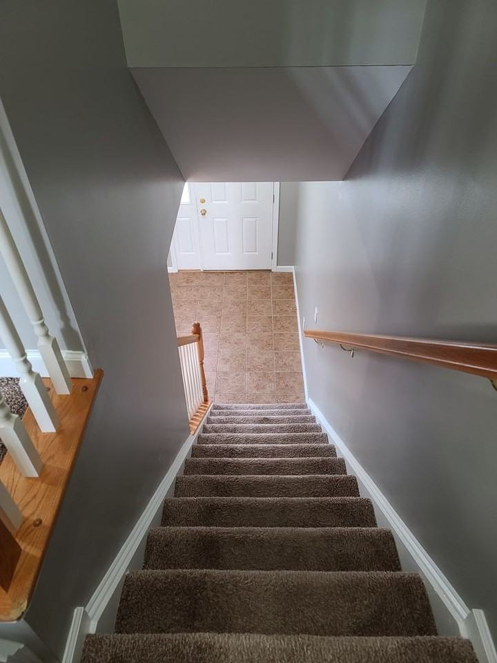 392 Viewpoint Way - Photo 2 of 50