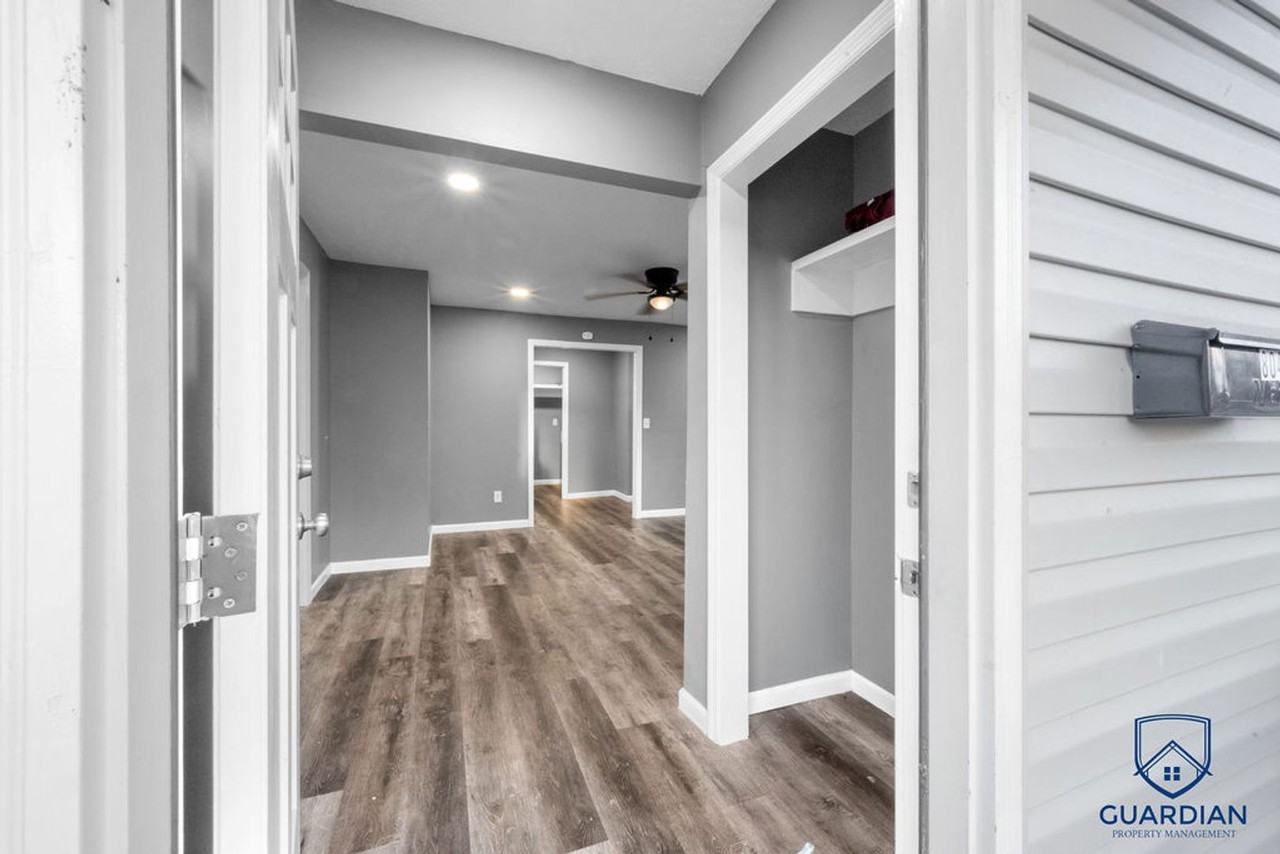 804 Elm Ave - Photo 3 of 10