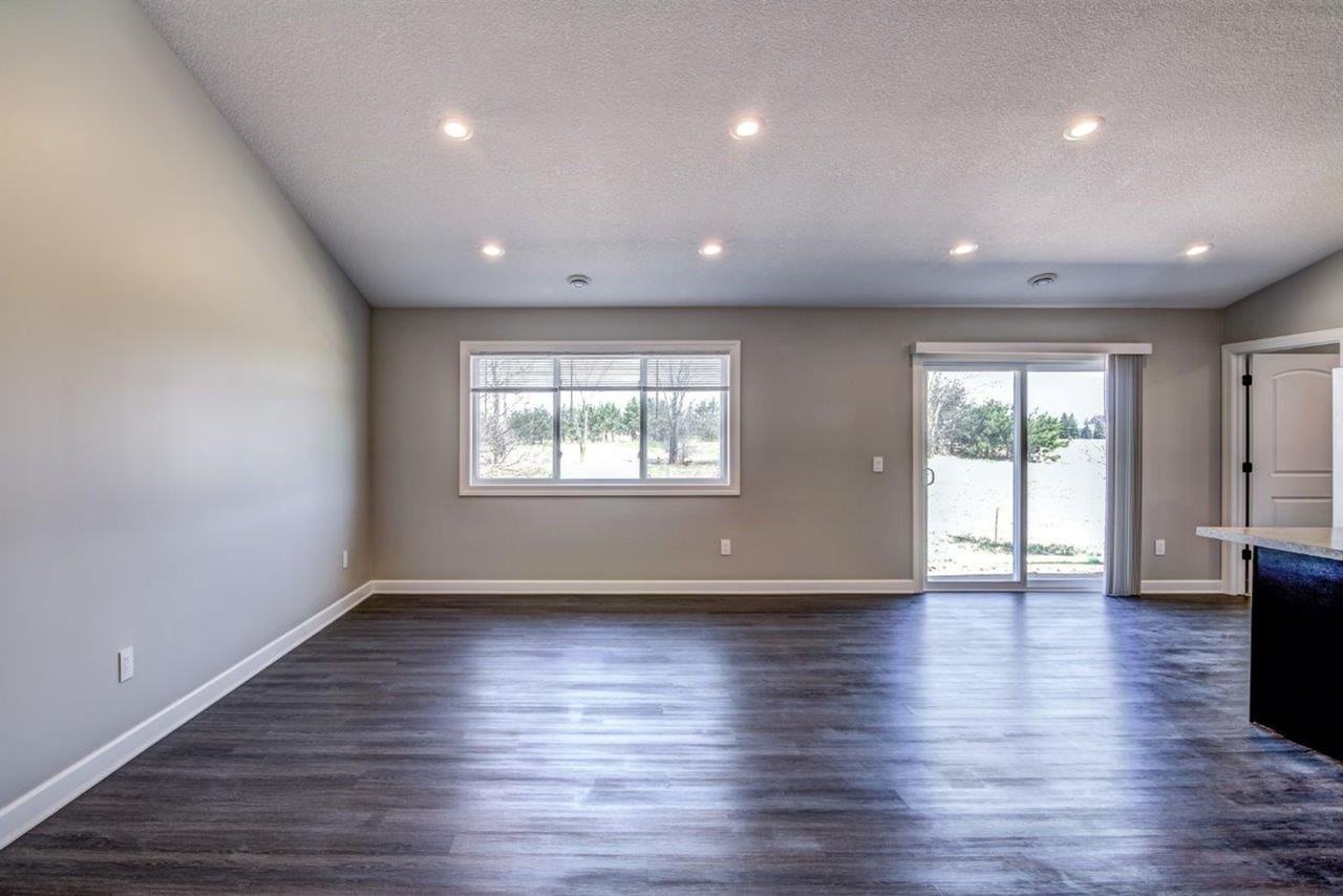 1355 Blue Jay Pl - Photo 3 of 23