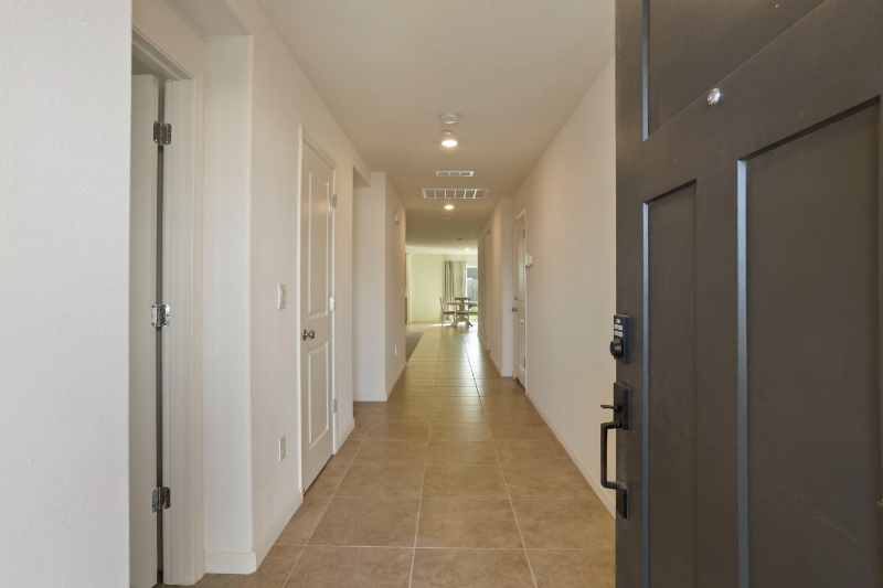 12084 Grand Ct - Photo 2 of 17