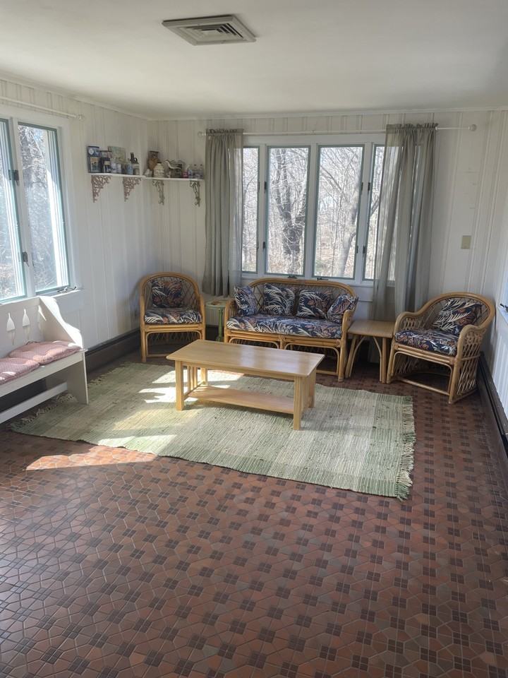 75 George St #NA - Photo 6 of 13