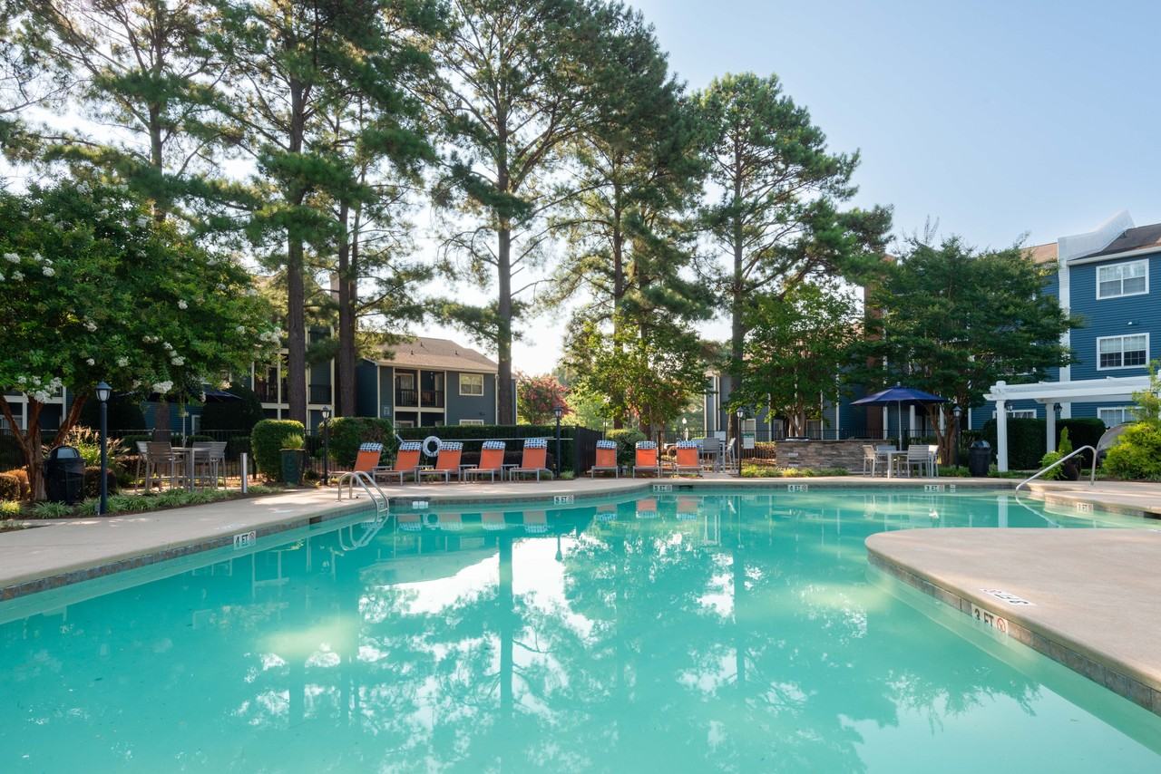 Avenues at Steele Creek Apartments 13001 Yorkridge Dr, Charlotte, NC