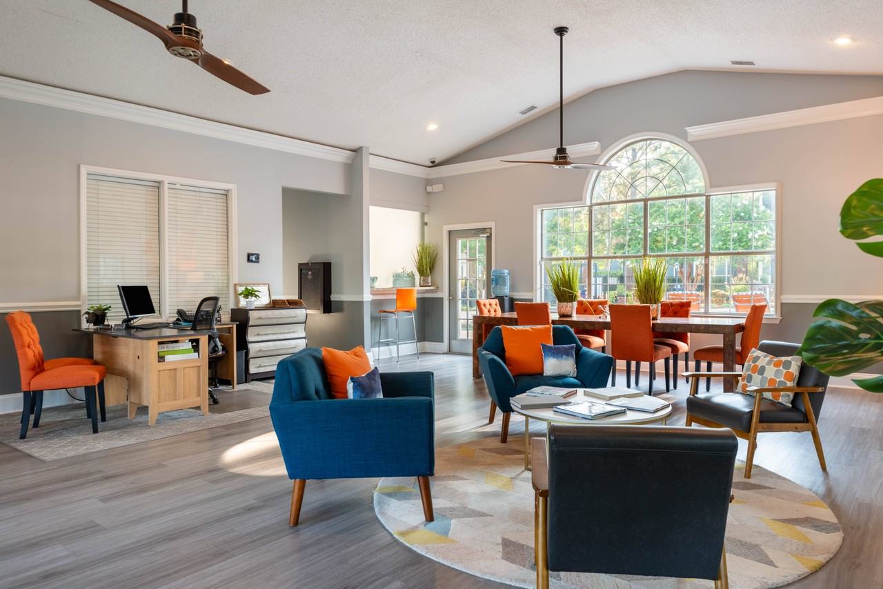 Avenues at Steele Creek Apartments 13001 Yorkridge Dr, Charlotte, NC