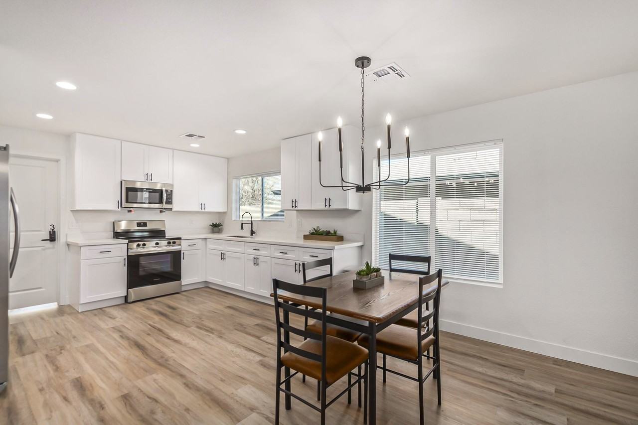 W Denton Ln - Photo 4 of 14