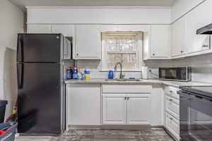 featured image of Shelley Ln