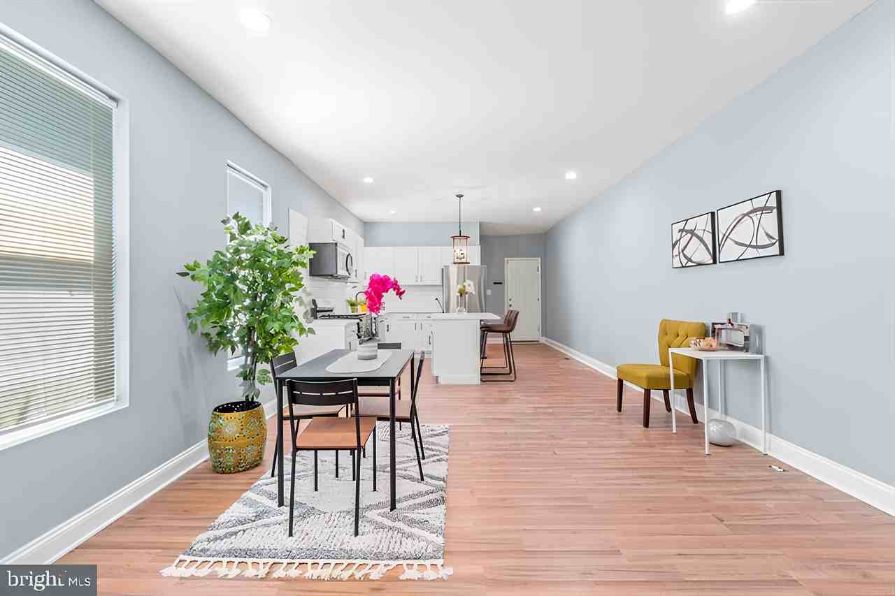 Park Heights Ave - Photo 7 of 12