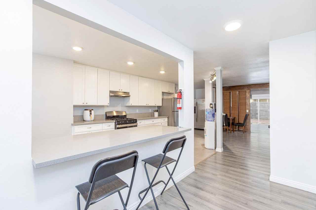 Las Lomas Avenue - Photo 3 of 17