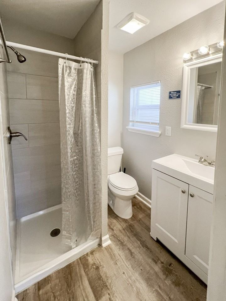 Anderson St - Photo 2 of 15