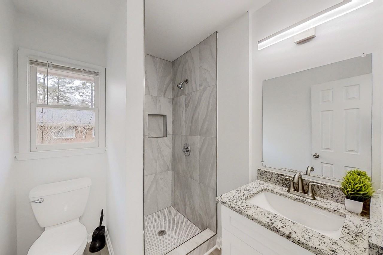 Jefferson Ave Sw - Photo 5 of 12