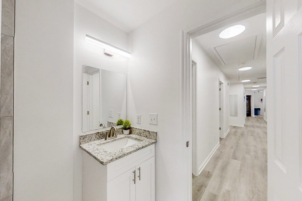 Jefferson Ave Sw - Photo 7 of 12