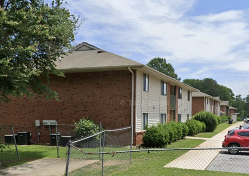 Hunters Blind - Photo 2 of 5